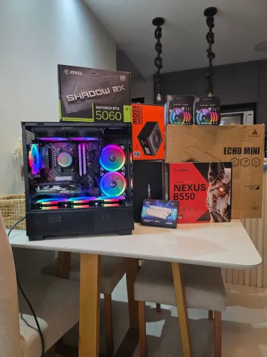PC GAMER TODAS PEÇAS NOVAS RTX 5060 | 32GB | RYZEN 7 5700X | 1TB NVME | LEIA O ANÚNCIO