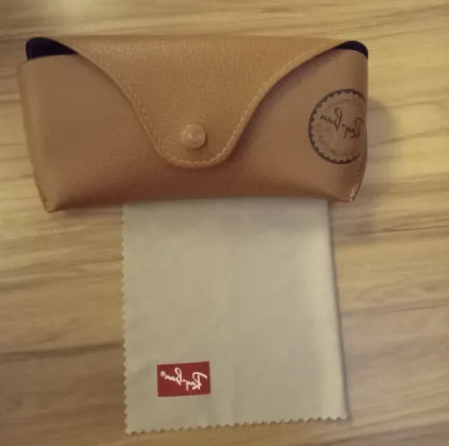 Bolsinha óculos Ray-Ban