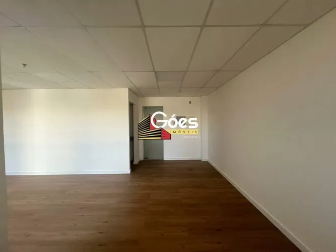 Sala Comercial para Locação no Jardim do Mar 36m², 1 Vaga, Localização Estratégica