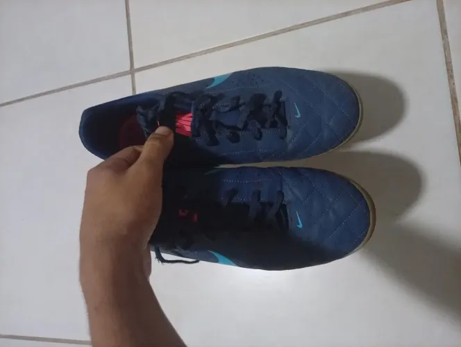 Chuteira Nike futsal 