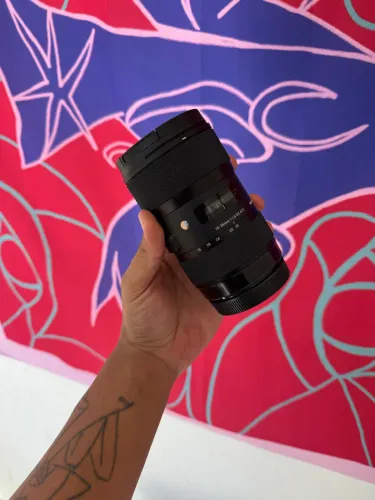 Sigma 18-35mm f/1.8 - Estado de Nova