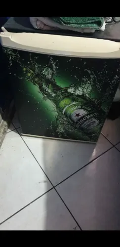 Frigobar consul envelopado Heineken