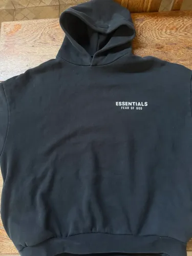 MOLETOM ESSENTIALS FEAR OF GOD