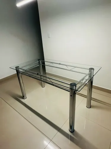 Mesa de jantar 1.50x80 cm (Sem cadeiras)
