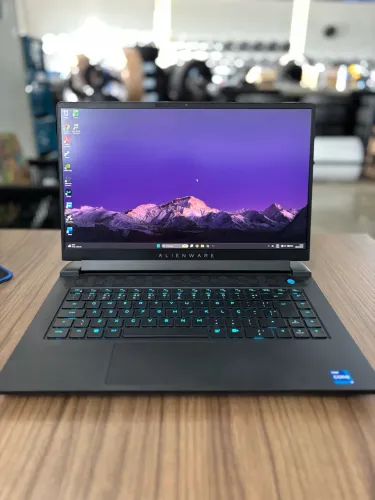 Notebook Dell Alienware M15-R7