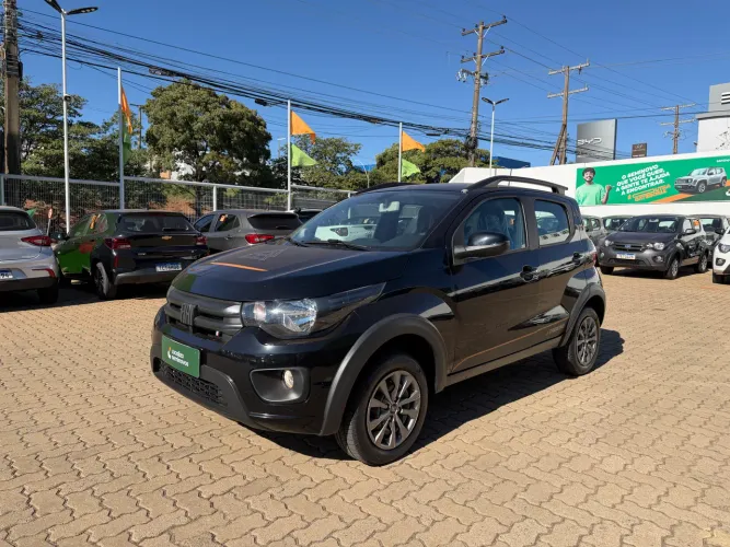 Fiat Mobi Trekking 1.0 Flex 5P 2025