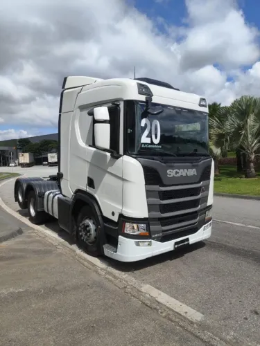 SCANIA R 450 6X2 COM RETARDER
