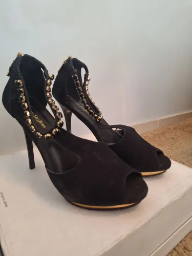 Sandalia Cármen Stefens