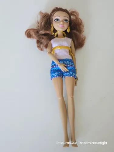 Boneca Audrey Disney Descendants Genie Chic Hasbro