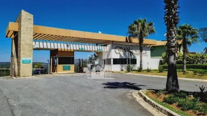 Lote no Condomínio Gran Royalle área total 1225 Ref 02
