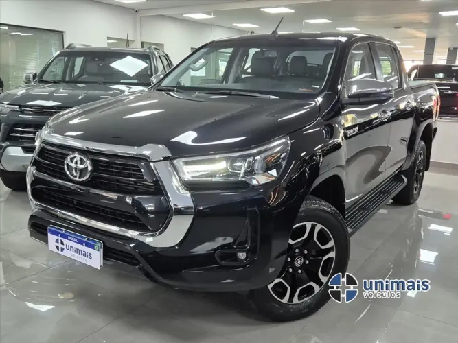 Toyota Hilux CD SRV 4X4 2.8 TDI Diesel Aut. 2025