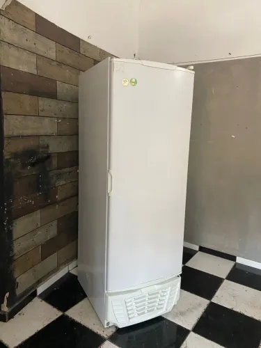 Freezer industrial vertical estado de novo entrego