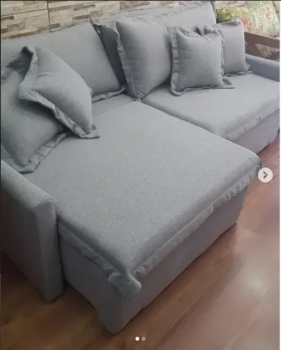 SOFÁ RETRÁTIL 4 LUGARES NOVO