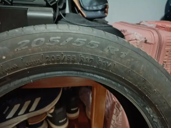 Pneu Pirelli Scorpion 205 55 r17