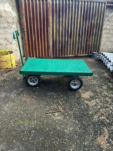 Carrinho para carga capacidade 800 KG