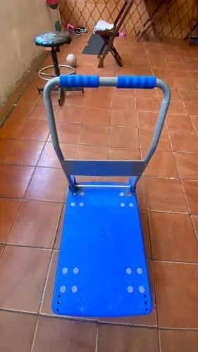 Carrinho de Plataforma Dobrável Azul (150 Kg) - Praticamente Novo! (Usado Apenas Uma Vez)