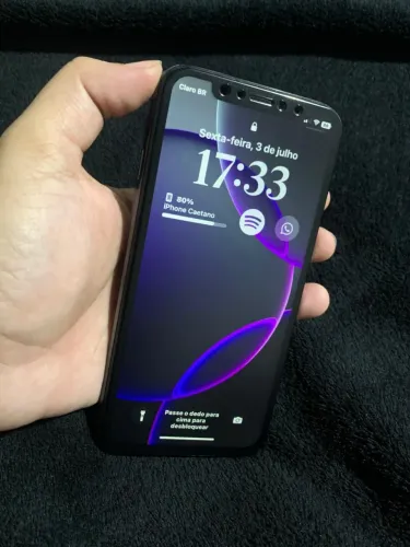 V/T IPhone X