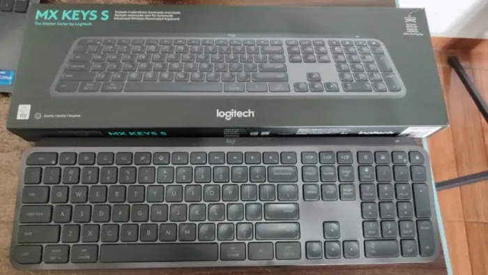 Teclado sem fio Logitech MX Keys S