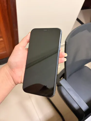 iPhone 11 64GB - Único Dono - R$ 1.000 à Vista