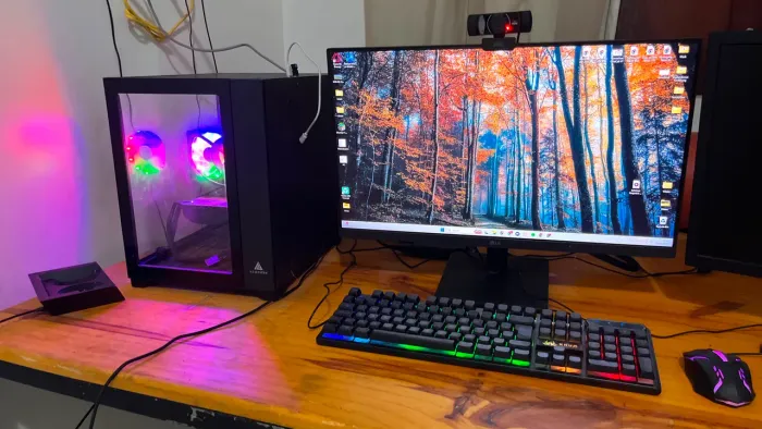 PC Gamer i5-12600KF | 32GB RAM | RX 580 8GB | SSD NVMe 1TB
