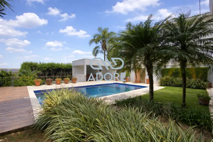 Casa à venda no Condomínio Jardim Theodora  Itu/SP | 4 Quartos | 633m² Terreno | Piscina