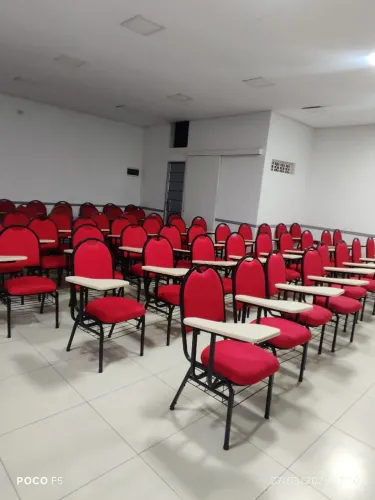 Cadeiras Universitárias - Semi Novas