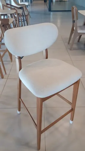 VENDO BANQUETA 70CM NOVA EM TECIDO E MADEIRA, PEÇA ÚNICA!
