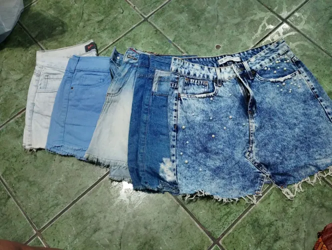 Lote de saia jeans(leve todas por um único valor 60)
