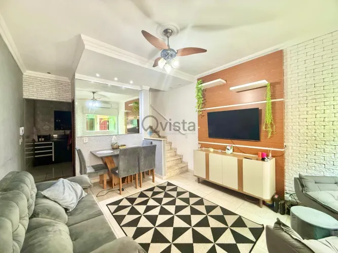 Casa Village em Jardim Las Palmas - Guarujá