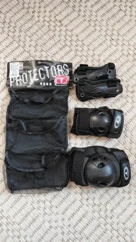Kit proteção Traxart Tam P (1 par de protetores de mãos, cotoveleiras e joelheiras