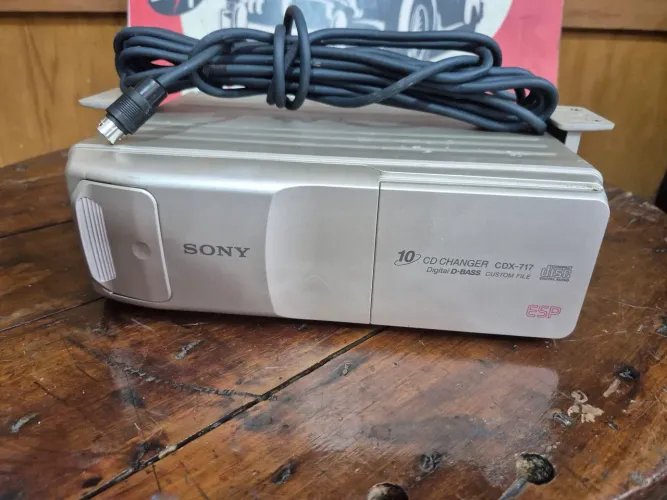 Disqueteira jvc 10 CDs
