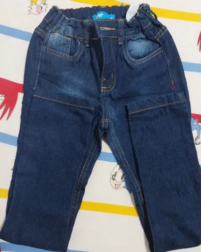 Calça jeans + Camisa xadrez Tam: 6anos 'Promoção" 