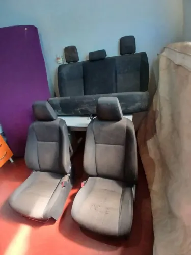 Bancos da hilux ano 2018