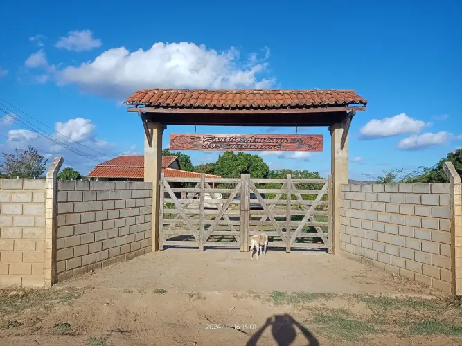 Vendo Rancho sítio chácara em Canhoba beira de rio são Francisco