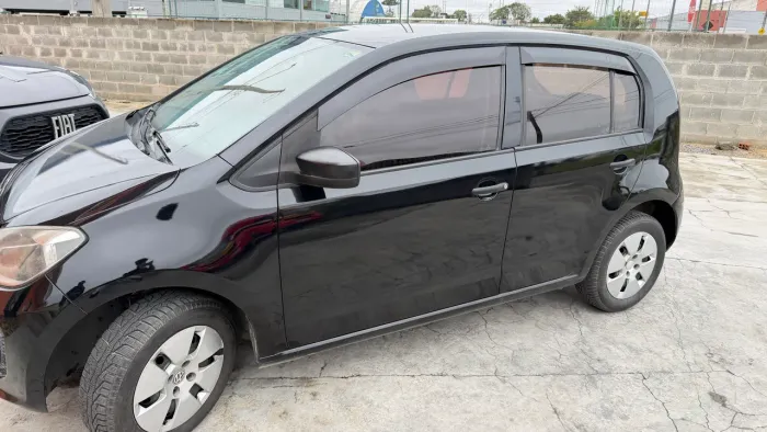 Volkswagen Up! Take 1.0 Total Flex 12V 5P 2015