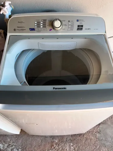 Máquina de Lavar Panasonic 14kg Espuma Ativa | Excelente Estado