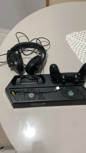 Vendo controle Ps4 mas cooler e fone gamer 