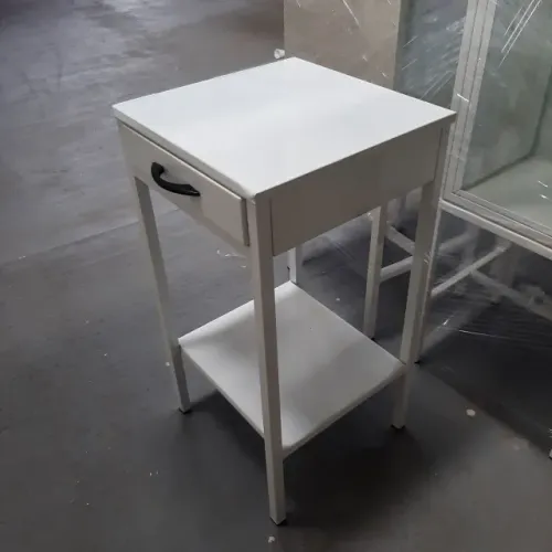 MESA AUX ESM BCO C/GAV 40X40X80CM S/ROD