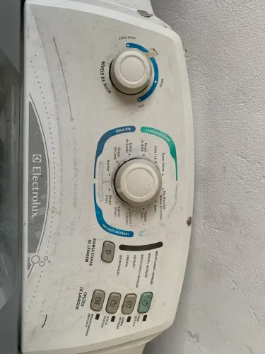 Máquina de Lavar Brastemp COM DEFEITO