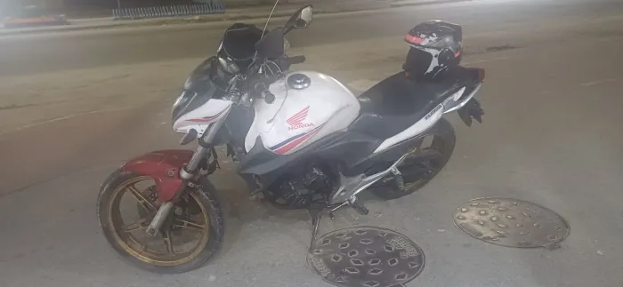 Cb 300