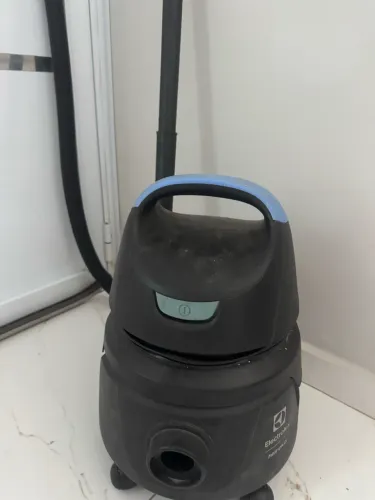 Aspirador eletrolux água e pó 