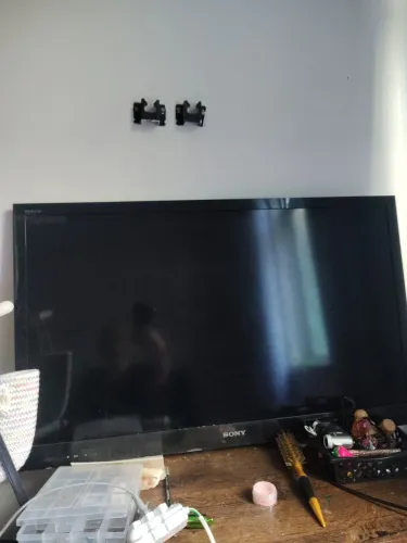 Venda de tv Sony bravia 40 polegadas com avaria, fica com a tela chuviscando sem sinal