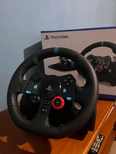 Volante Logitech G29 Driving Force