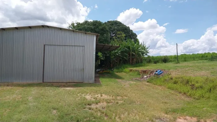 Galpão para alugar, 400 m² por R$ 2.200,00/mês - Córrego Azul - Elias Fausto/SP