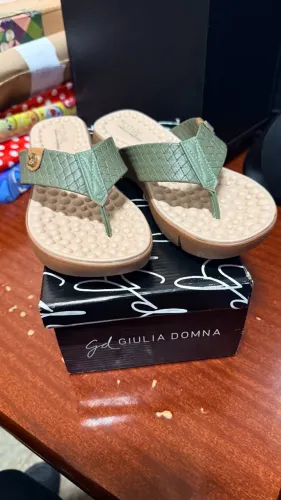 Chinelo Feminino Giulia Domna - Bege 