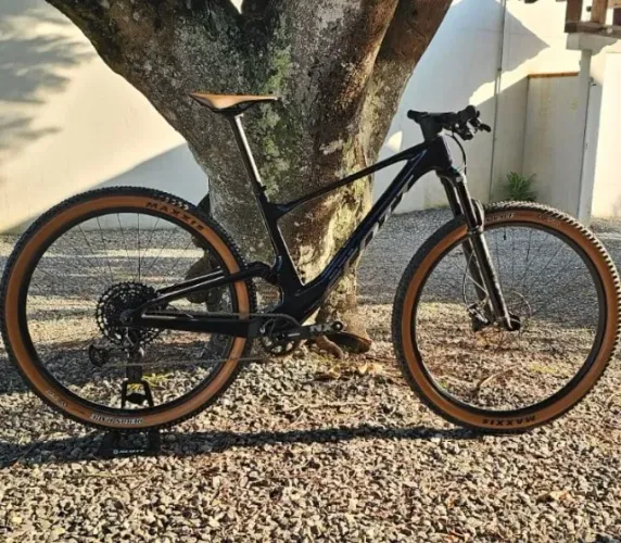 Bicicleta SCOTT SPARK RC Comp M NOVA