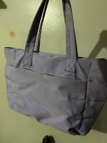 Bolsa puffer acolchoada roxa