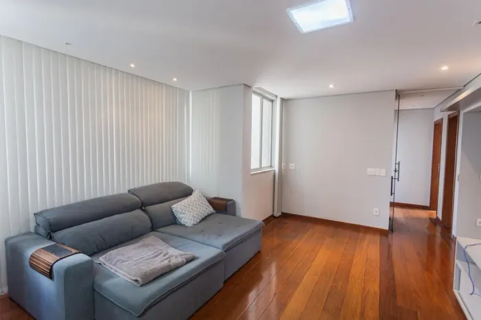 Apartamento à Venda - São Pedro, 2 Quartos, 80 m2