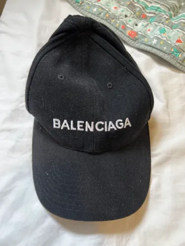 Boné Balenciaga original