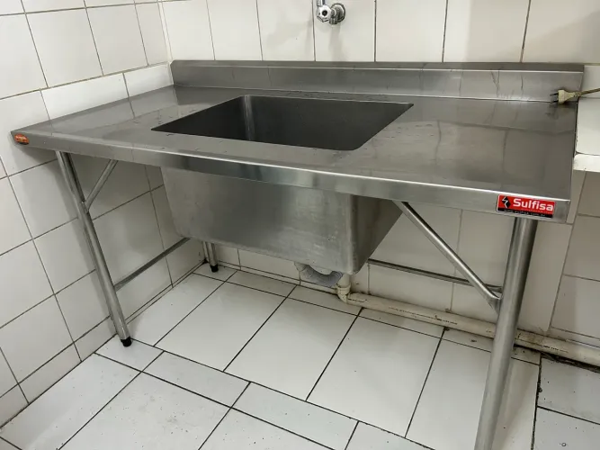 Pia de Inox Nova